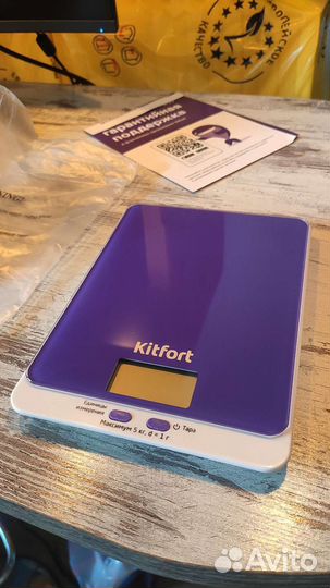 Кухонные весы Kitfort KT-803-6