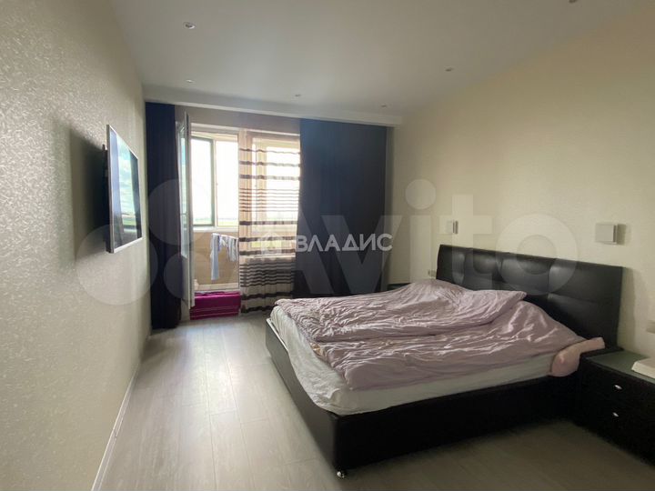 2-к. квартира, 83 м², 14/17 эт.