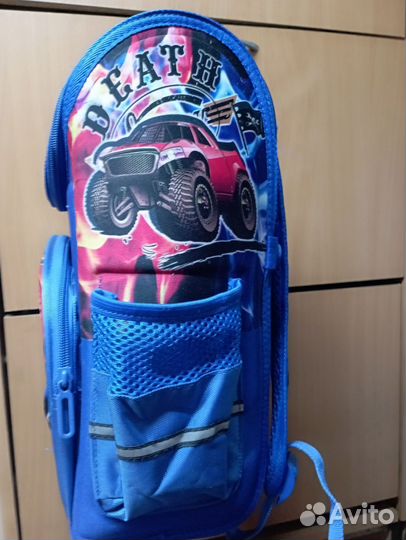 Рюкзак школьный для мальчика ортопедический