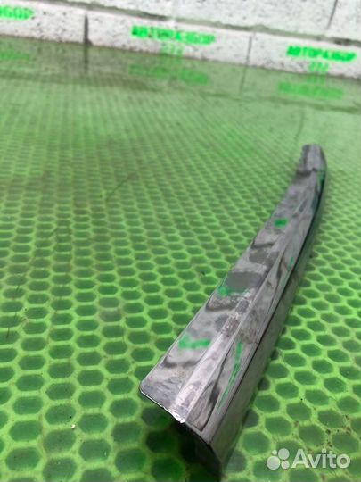 Молдинг бампера передний левый LADA Xray хэтчбек