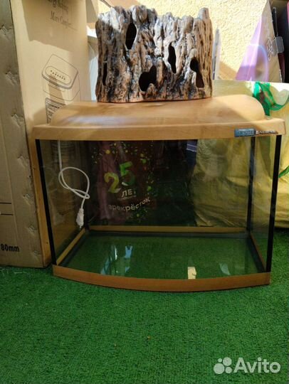Аквариум,тумба,грунт,водоросли,гроты