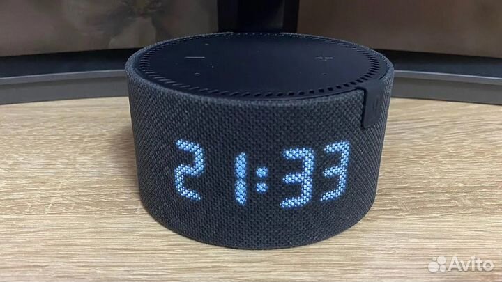 Яндекс станция мини Алиса с часами