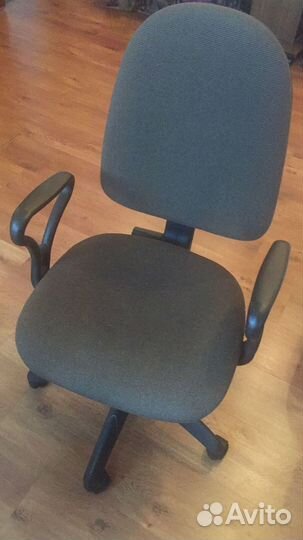Компьютерное кресло бу