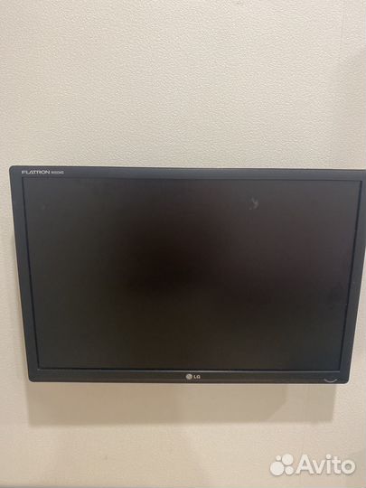 Монитор LG