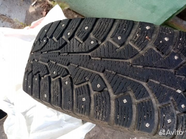 Nokian Tyres Nordman 5 SUV 215/60 R17