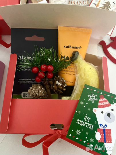 Подарочный бокс для девушки