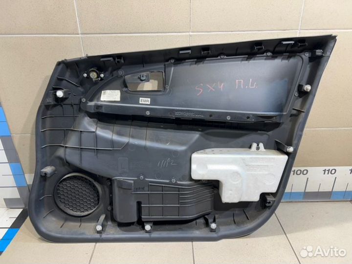 Обшивка двери передней левой Suzuki Sx4 седан M16A