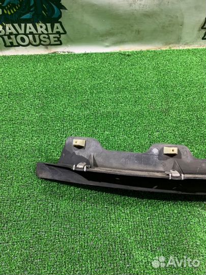 Брызговик передний левый Audi A4 B8 CDN 2011