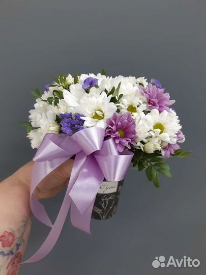 Букет цветов в стаканчике