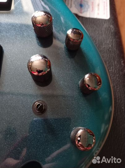 Ibanez sr-305e
