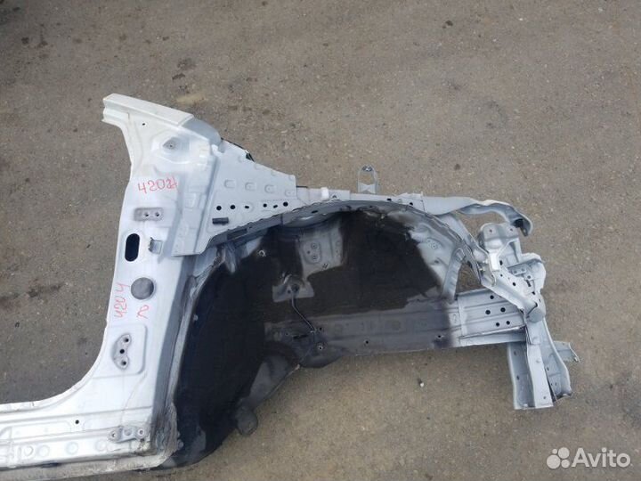 Лонжерон передний правый Toyota Prius ZVW50 2zrfxe