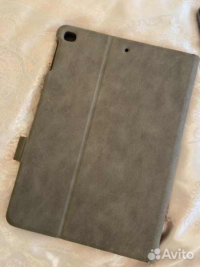 Чехол на iPad air