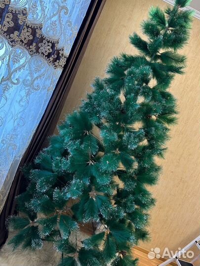 Елка искусственная 220 бу