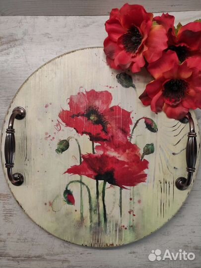 Ручная работа.Подносы 7 разных рисунков