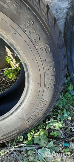 Dunlop Ice Touch 265/65 R17