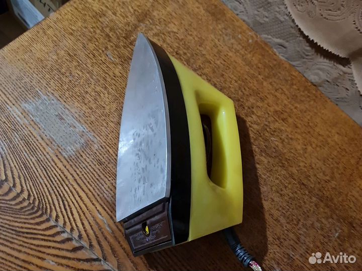 Утюг советский