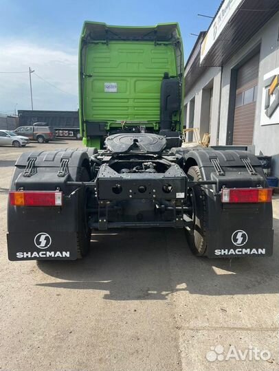 Shacman (Shaanxi) SX42584V324, 2024