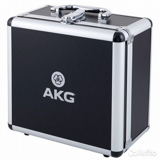 Микрофон AKG P220