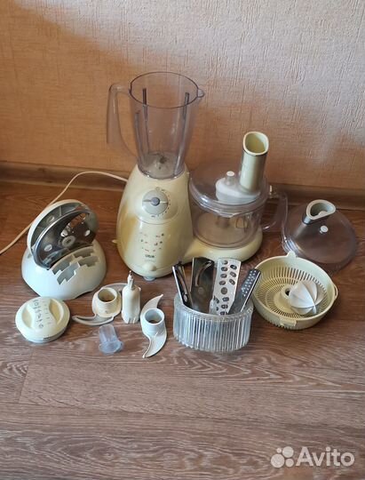 Торг. Кухонный комбайн Vitеk VT-1603 процессор