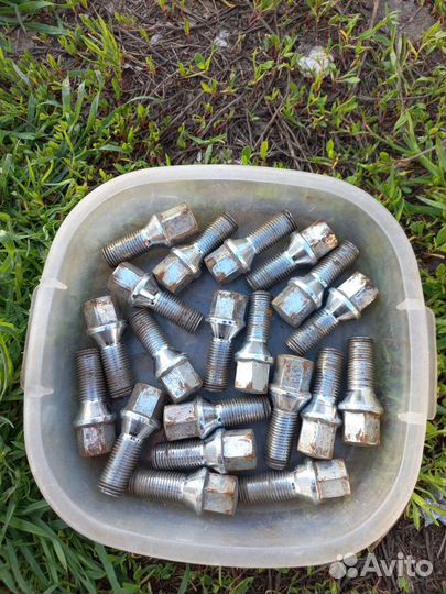 Диски литые с зимней резиной