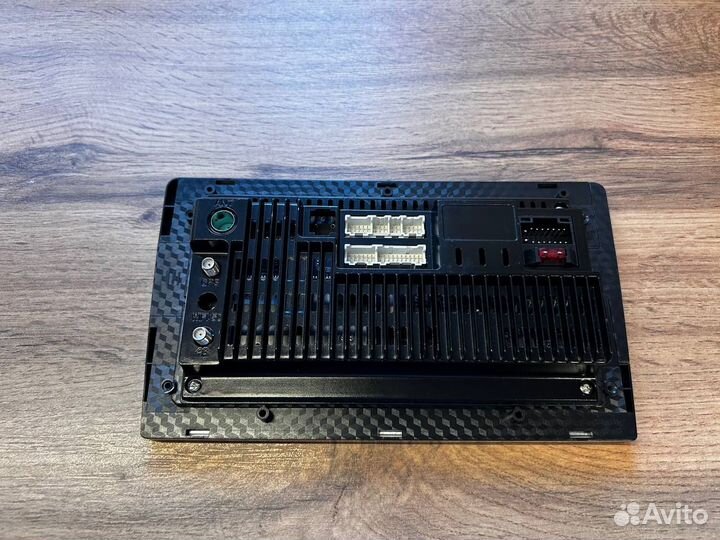 Магнитола mekede TS18 4/64 9