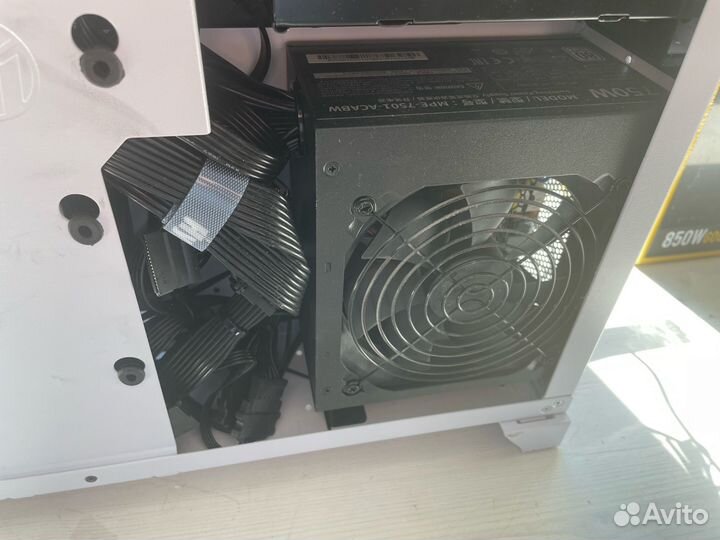 Cooler master mwe 750 white