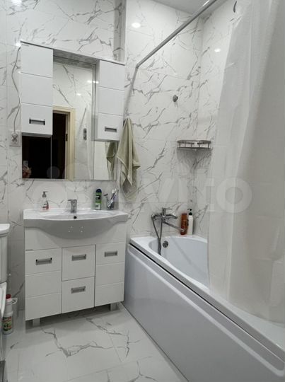 2-к. квартира, 84 м², 5/7 эт.