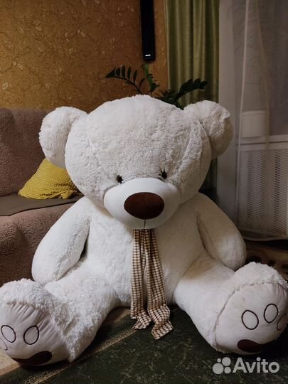 Плюшевый медведь