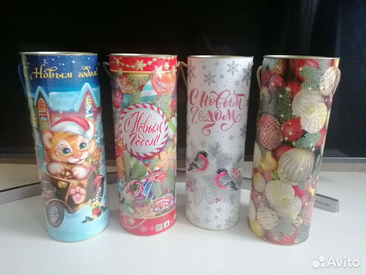 Коробка для новогоднего подарка