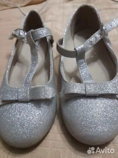 Туфли нарядные для девочки размер 30,5