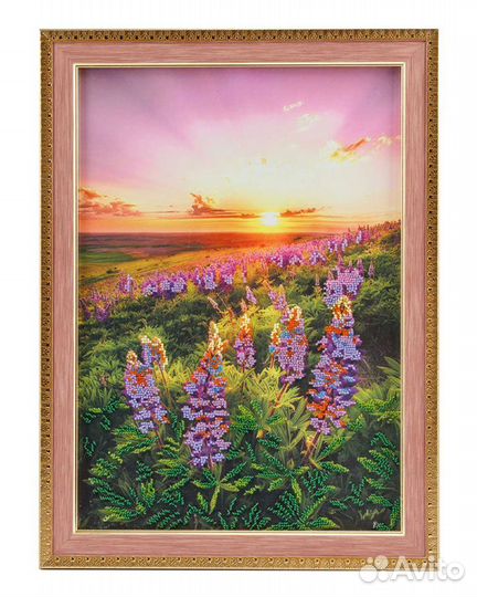 Картина вышитая бисером ручная работа