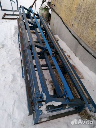 Листогибочный станок