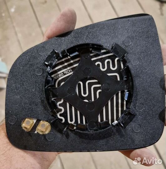 Зеркальный элемент с обогревом Logan/Sandero