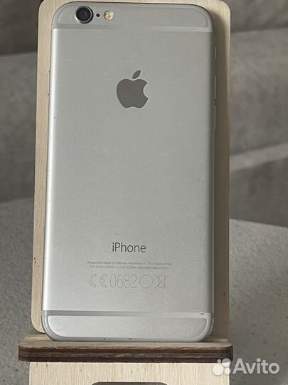 iPhone 6S, 16 ГБ