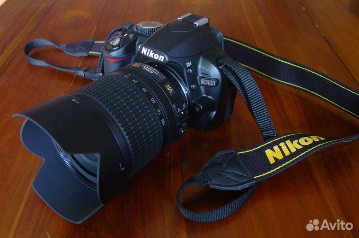 Nikon D3100 Kit AF-S DX nikkor 18-105mm f/3.5-5.6G