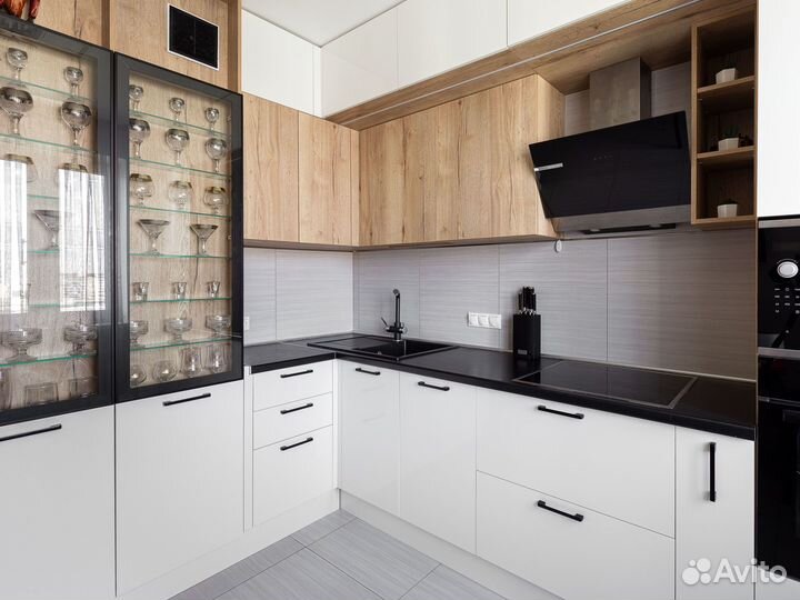 Кухня под потолок Угловая под потолок