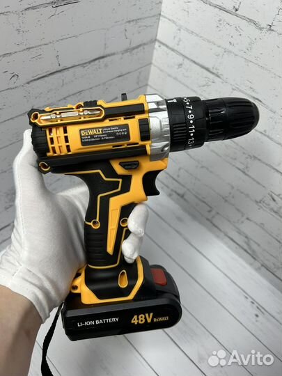 Дрель-шуруповерт шуруповерт деволт dewalt