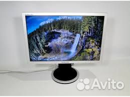 Стильный монитор Samsung 20