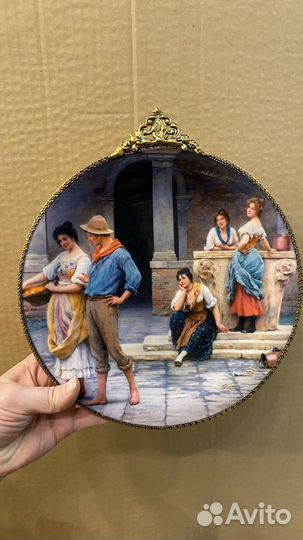 Тарелка декоративная на стену