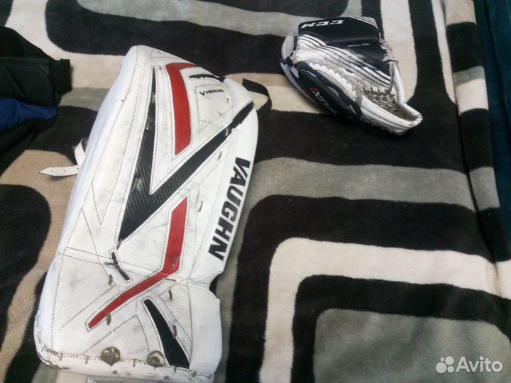 Хоккейная вратарская форма