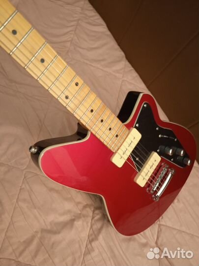 Электрогитара