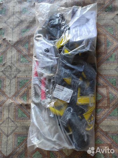 Страховочная привязь