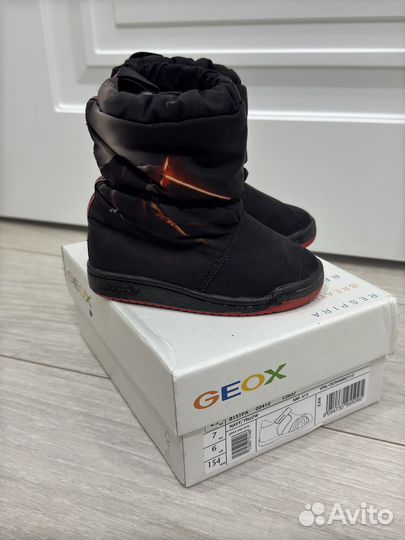 Детские дутики adidas 22