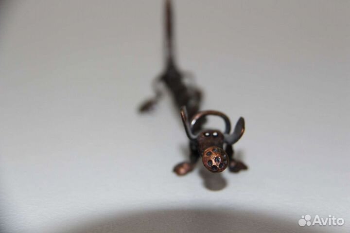 Пес металлический