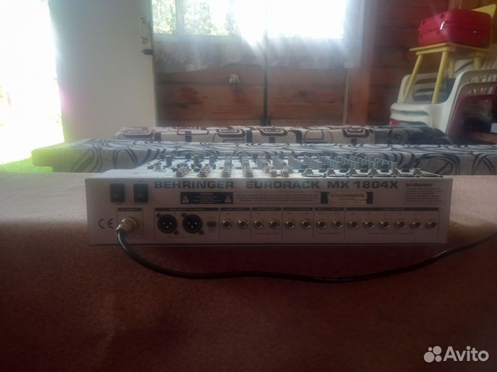 Микшерный пульт behringer MX1804X