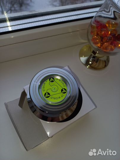 Прижим для винила