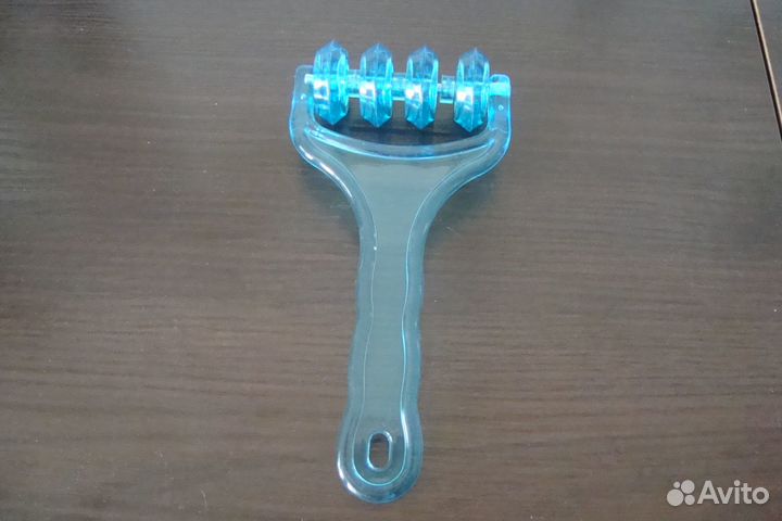 Массажер для тела ручной