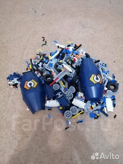 Набор Лего Technic 42112 Concrete Mixer Truck