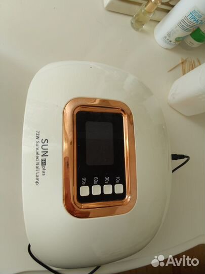 Ультрафиолетовая лампа для ногтей