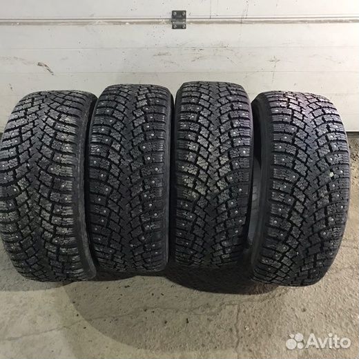Nokian Tyres Hakkapeliitta SUV 255/55 R17